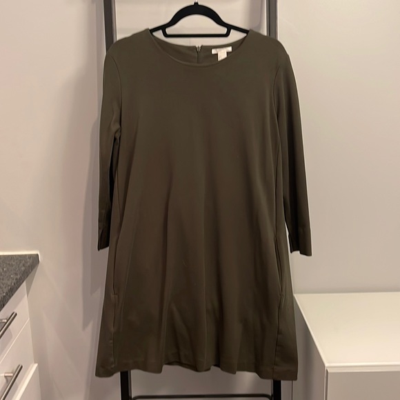 Dark green, long sleeve, polyester dress with pockets, above the knee length - Picture 1 of 5